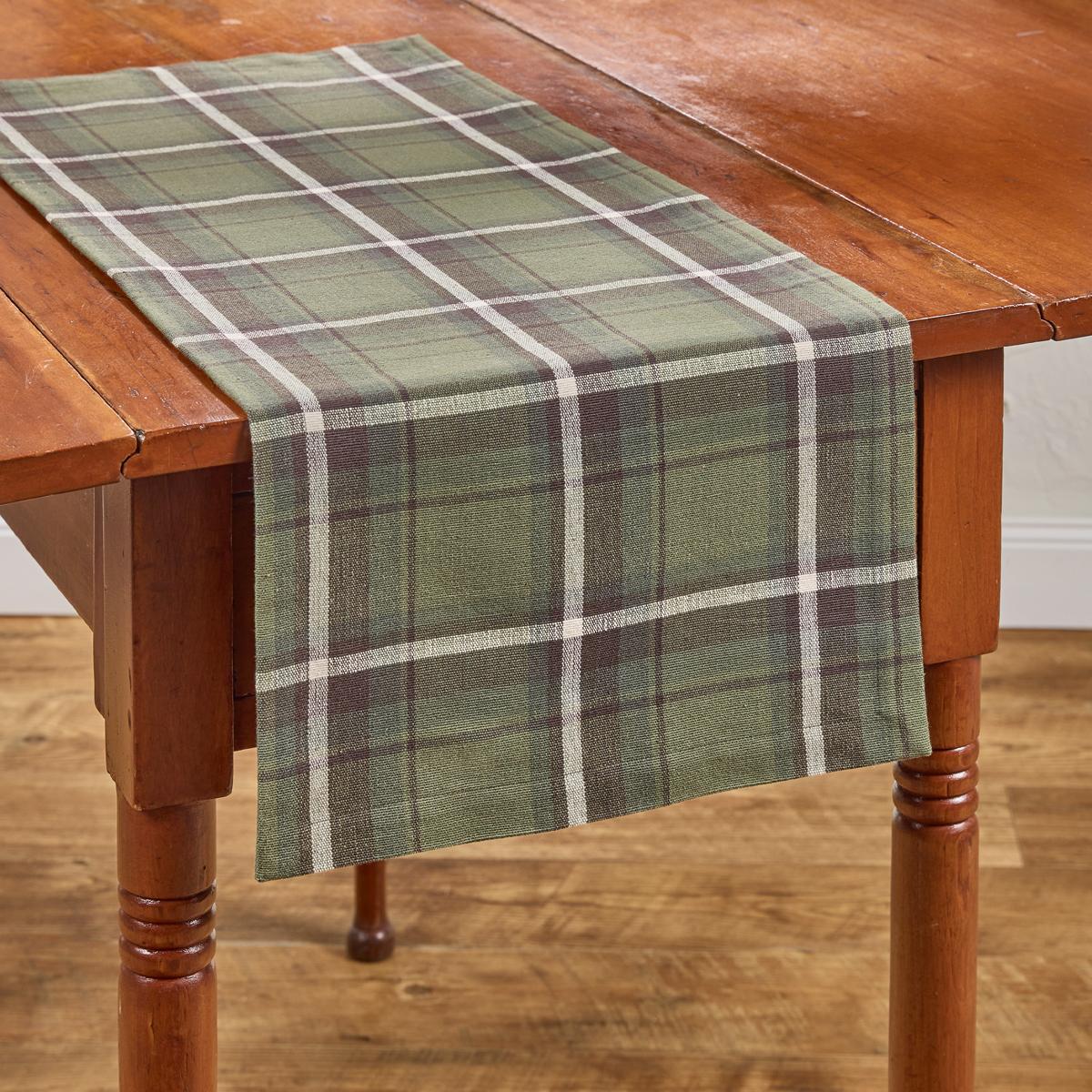 Park Designs Cedar Gap Table Runner - Thumbnail 3